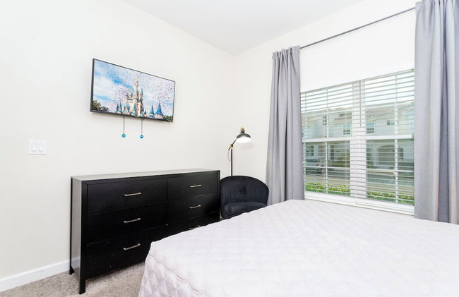 Magnificent 5Bd w/ Pool Close to Disney @Storey Lake 4800 - Foto 11