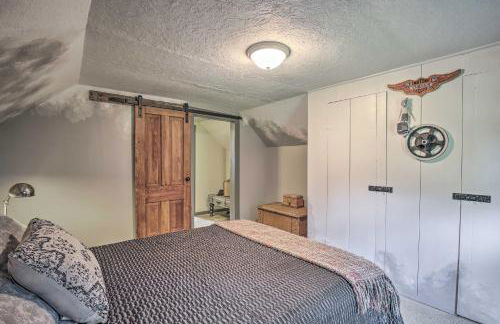 Eclectic Ladysmith Hideaway Hike and Hunt! - Foto 17