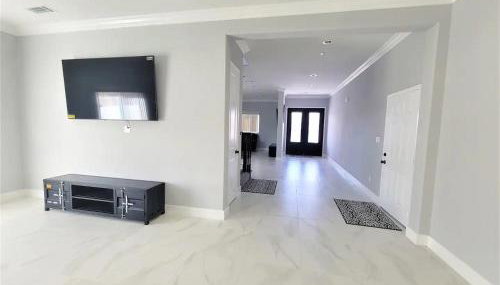 Huge Family Home Near Disneyland & SoCal Beaches - Foto 2