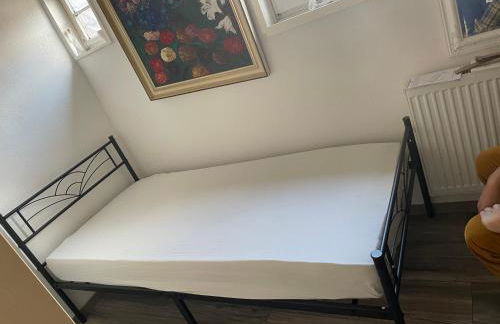 Gästehaus Linden -Zweibettzimmer - Photo 16