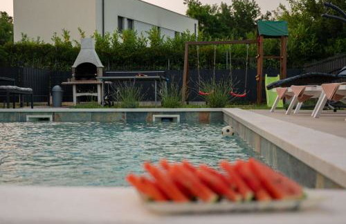 Poolside Holiday House - Foto 35