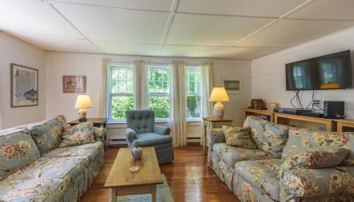 Adorable Oak Bluffs Cottage - Foto 4