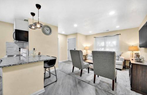 Cozy 2 Bedroom Pineville-Matthews Duplex Sleeps 8 - Foto 8