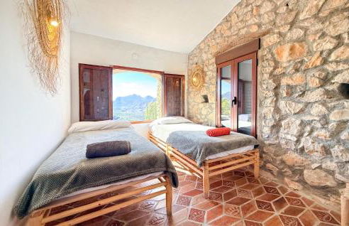 5 Bedroom Awesome Home In Tárbena - Foto 24