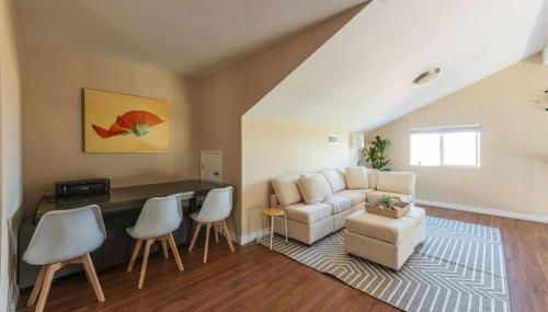 Beautiful Monterey Park Home With a View, Backyard and BBQ - Foto 3