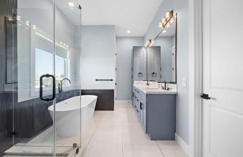 Beachside Serenity - Photo 18