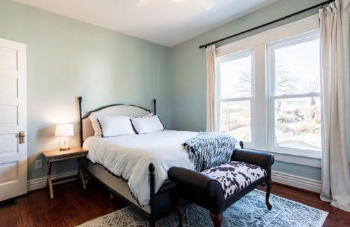 Luxe Highlands Home! King BR~Fire Pit~Yard Games - Foto 8