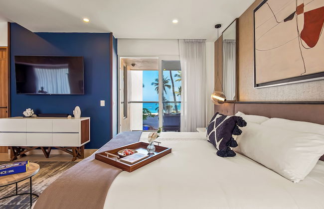 Stunning Beachfront Condo - Sea Views - Foto 5