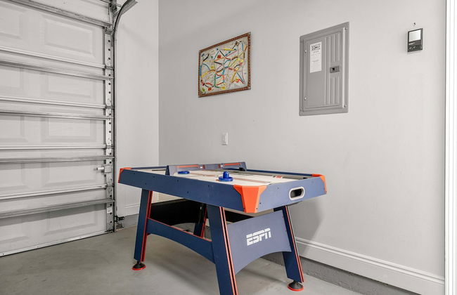 Palm Breeze Retreat Sleeps 10! - Foto 25