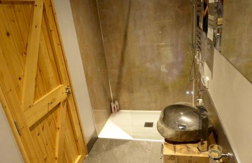 Pass the Keys Mistral Coastal Cabin - Dungeness sleeps 23 - Photo 27