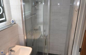 Robins nest, near Sennen Cove, 14 Beaches, Minack - Photo 9