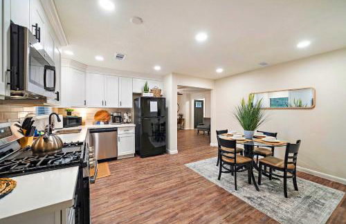 Peaceful Abode in Convenient Baytown Location - Foto 16