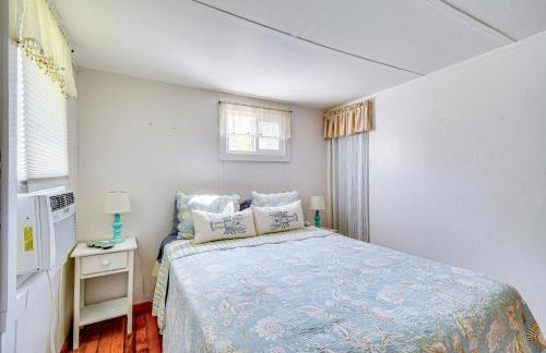 Cayuga Lake Cottage Private Dock and Deck! - Foto 15