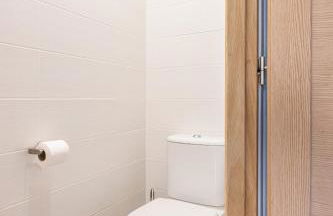 Large 3 Bdr City Center - Photo 31