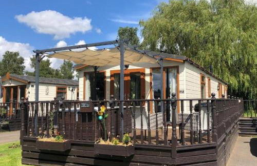 Bumblebee Lodge - Foto 23