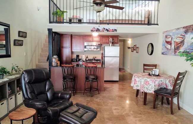 Spacious Lakeside Country Getaway - Foto 5