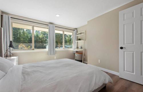 Stylish & Spacious Retreat in Downtown Bellevue - Foto 39