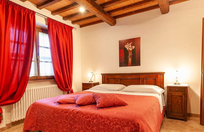 Villa in Lisciano Niccone With Pool & Nature - Foto 5