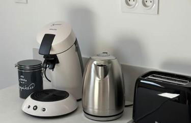 3 pièces spacieux plein centre, parking,clim, terrasse, jardin - Foto 11