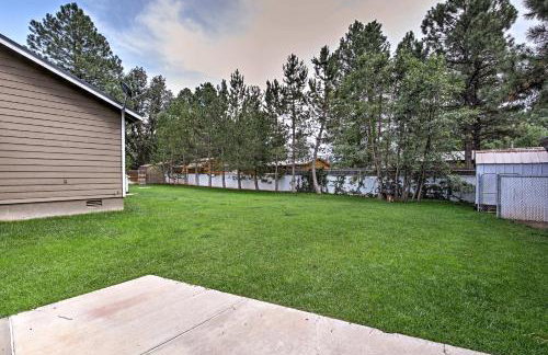 Game Room, Yard, Deck and Fireplace Lakeside Home - Foto 22