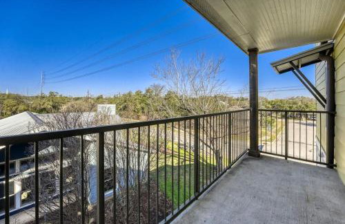 Modern City Getaway 2B - Sleeps 6 - Pool, Prkg - Foto 16