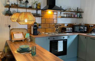 Garden Retreat Wales - Photo 13