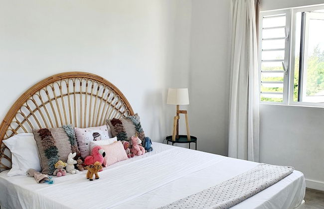 Luxury beachfront villa with private pool and cozy Pavillon with private jacuzzi on rooftop terrace - Photo 5