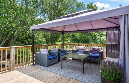 Classic Southampton Home: 5BR, Pool,Jacuzzi, Cooper's Beach - Foto 20