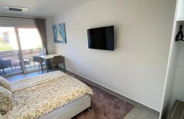 Apartmani Kumenat - Photo 34