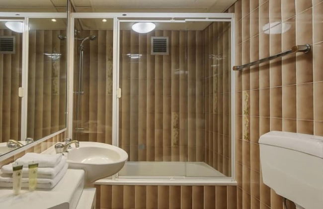 The Summit Apartments - Photo 21