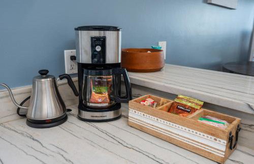 Beach Bliss 211 Balcony Water Views Beach Downtown - Photo 18