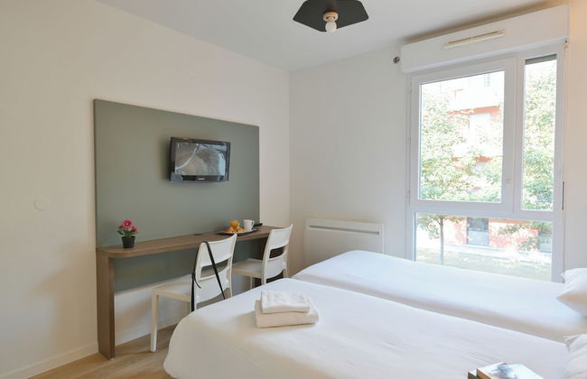 Comfort Aparthotel Versailles Saint Cyr l'Ecole - Foto 6