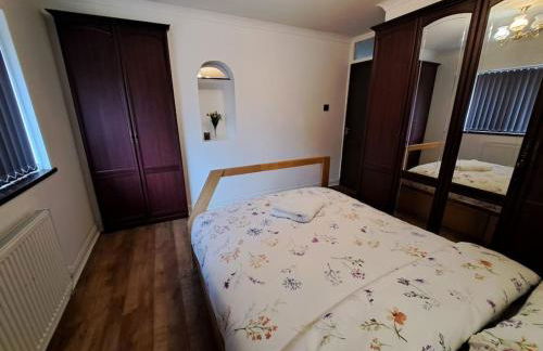 City Centre Semi-Detached-House - Foto 23