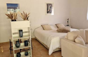 logement entier en pleine nature avec jardin terrasse tennis pétanque piscine - Foto 28