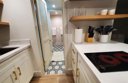 S&N Lux Suite-Free Parking-King Bed-Kitchen-WiFi - Foto 19