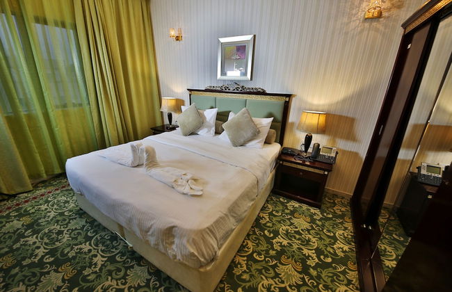 Midtown Furnished Apartments - Photo 10