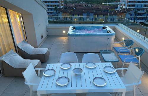 Haus Margarete - Attico Infinity Vista Mare con Jacuzzi - Agenzia Cocal - Foto 14