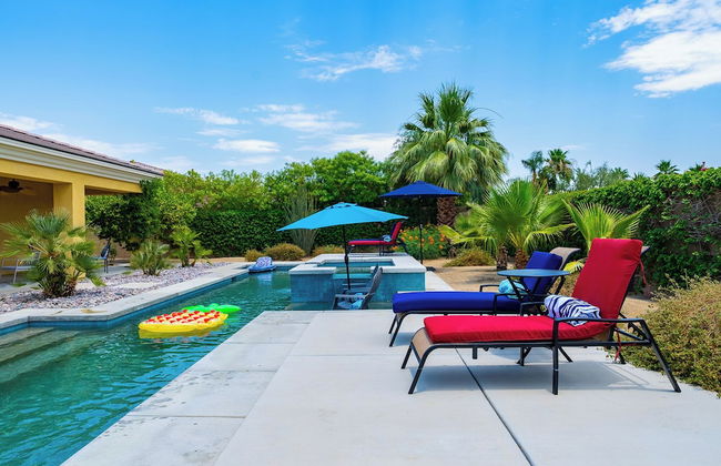 Luxurious 5BR Resort Style Home w/ Pool & Spa - Foto 42