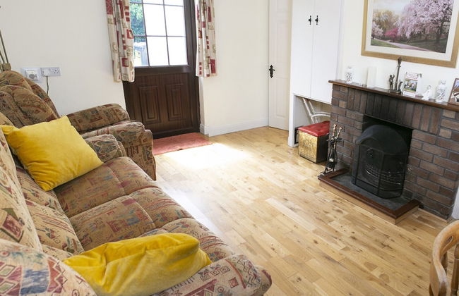 Garden Cottage - Photo 10