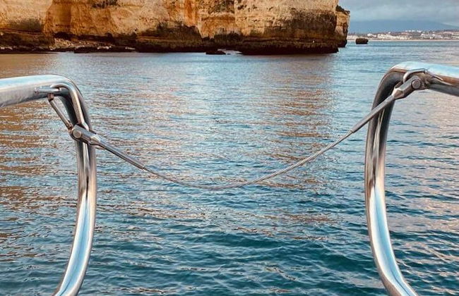 Yate privado de día completo desde lagos con bebidas, tapas, tablas de paddle y kayak. - Foto 16