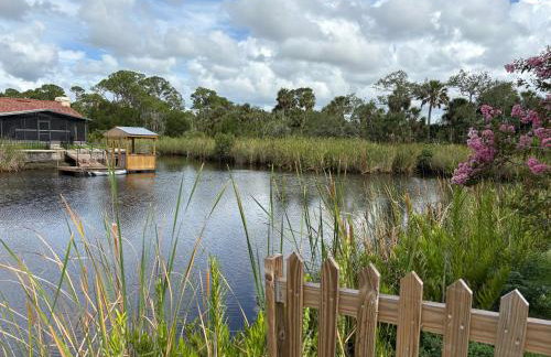 Cozy one bedroom with great water views lots of room - Foto 1