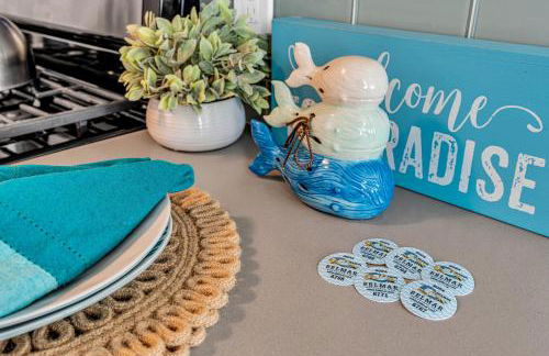 Highly Rated Beach House 35 Blocks to Beach & Main St 6 Badges, Patio, Grill - Foto 6