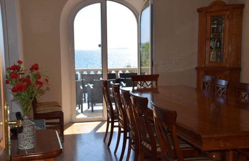 Luxury Seaside Villa with a classic Mediterranean Olive Garden, a fully equipped Professional Kitchen, Pool, Sauna, Padle Boards and Canoe - Miolin Beach House - Photo 42