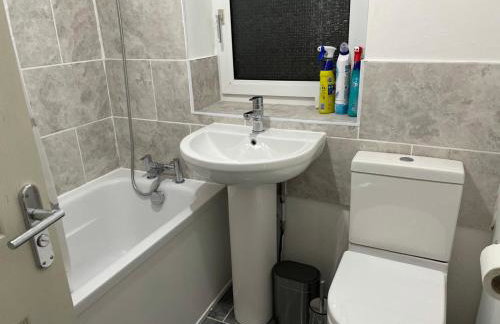 Potters Lodge, Oldham, Manchester by Edl Ventures Ltd - Foto 17