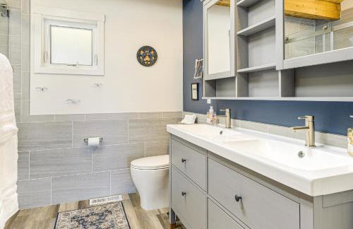 Bayfront Home with Private Beach in Poulsbo! - Foto 17