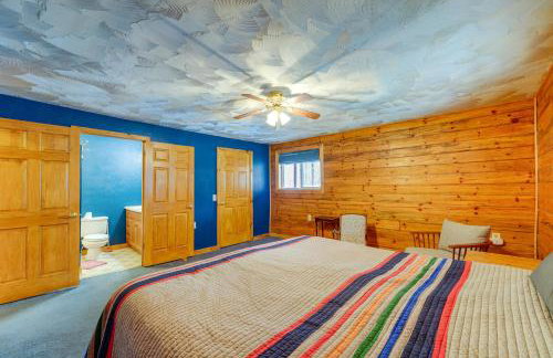 Oswegatchie River Cabin with Kayaks and Fire Pit! - Foto 11