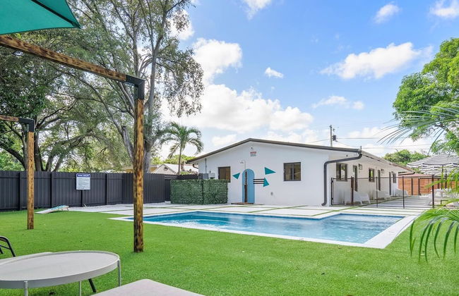 Fresh Modern With Pool Oasis - Foto 17