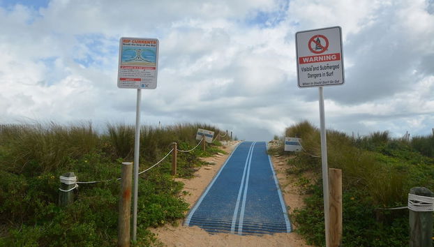 Beach Front 5 bed 4 Bath Luxury House Hot Tub Fenced Yard Pets Welcome - Foto 4, Habitación