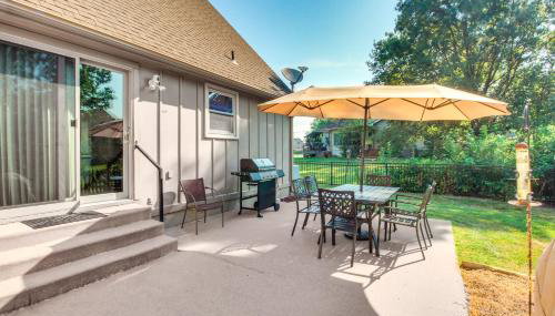 Overland Park Family Home with Game Room and Backyard! - Foto 3