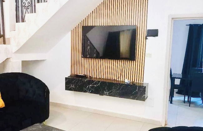 Villa Amina Splendid Elegant Structure - Photo 14